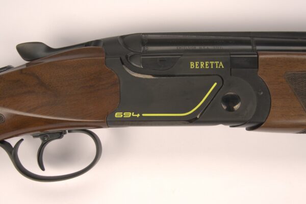 Beretta 694 Sporting Black DLC 12ga 32" Adj Comb